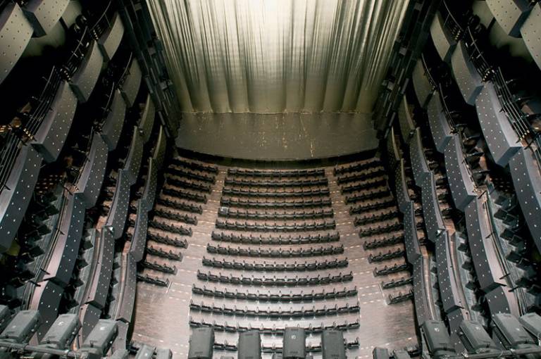 La grande salle - © Stofleth