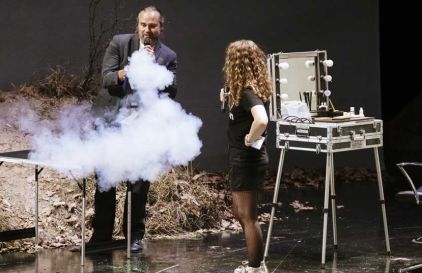 show_technique_backstage25.jpg