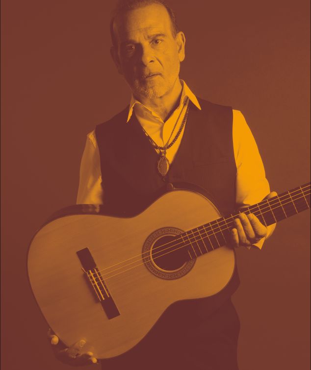 juan_carmona2025_c_guitaredumonde_bi_1160x1472px.jpg