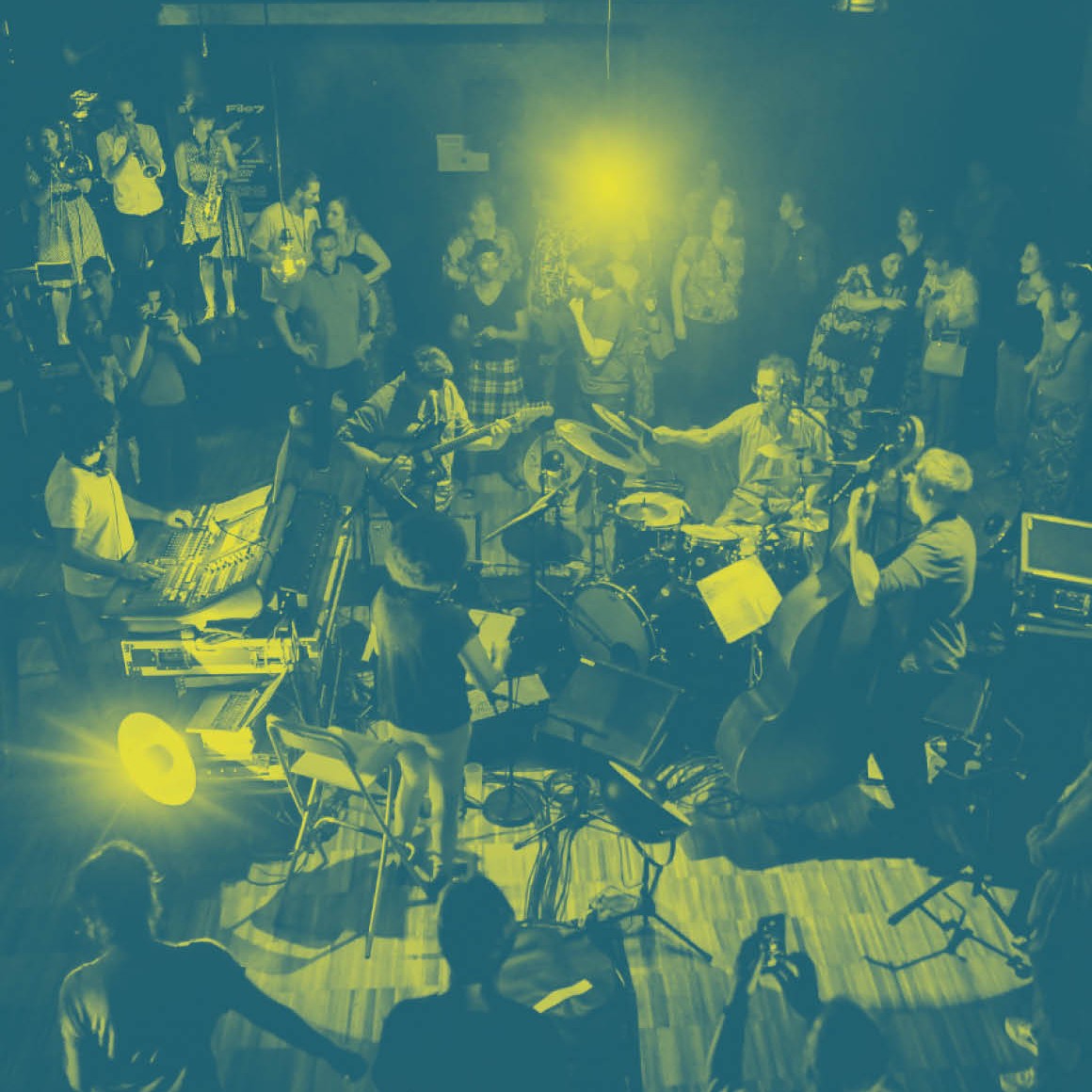 Discobole Orchestra invite Christine Salem + DJ sets