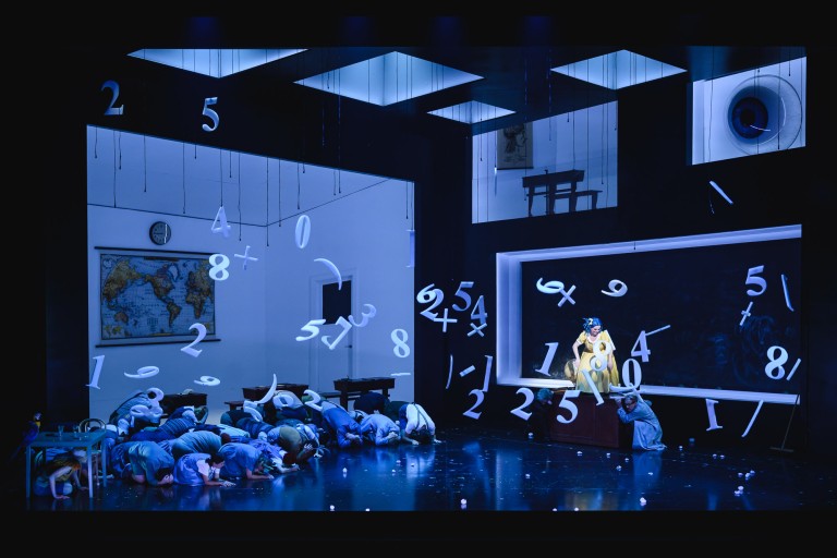 Les Contes d'Hoffmann